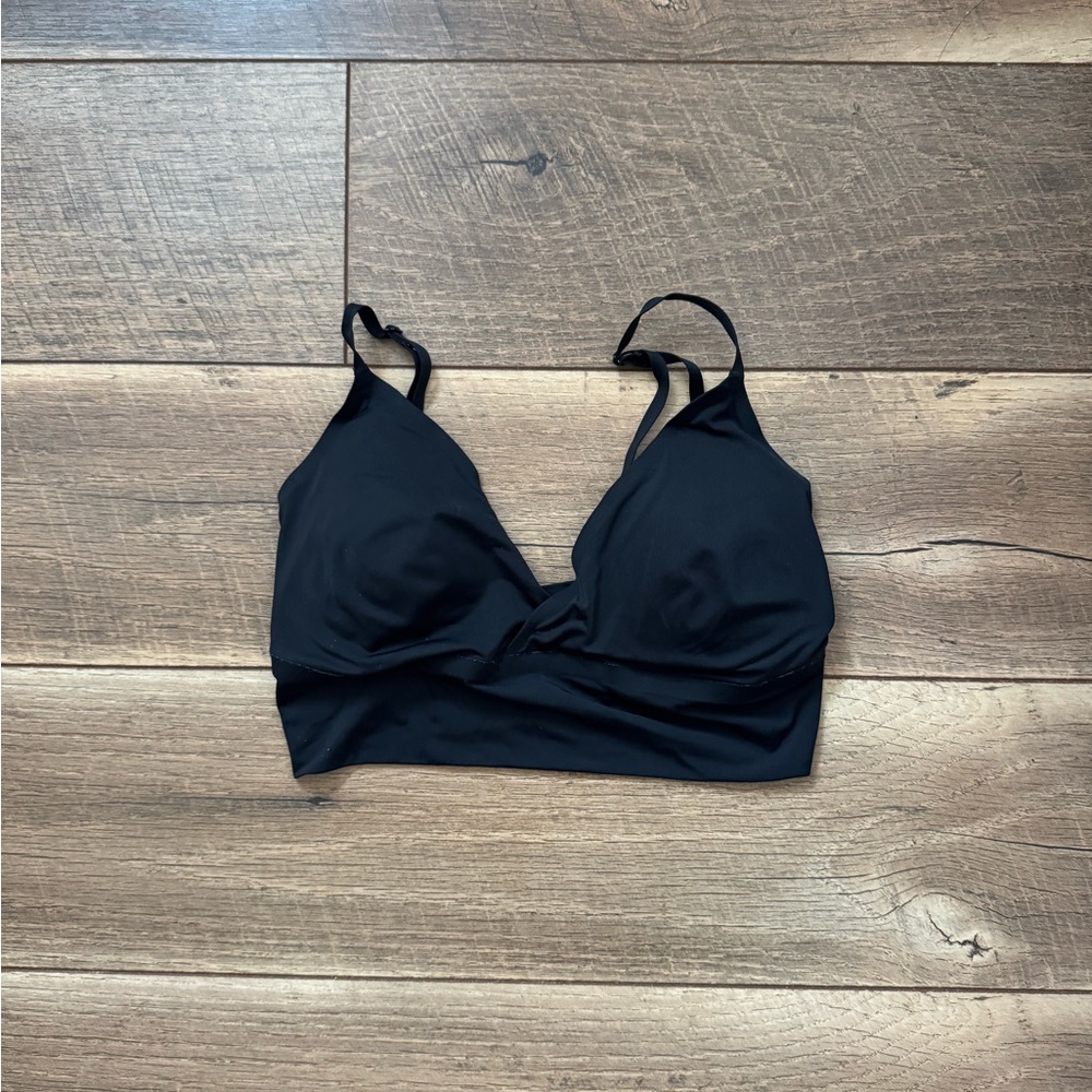 Abercrombie Next to Naked Padded Vneck Bralette - Picture 2 of 3